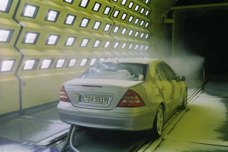  Mercedes-Benz C-Class 2004 года  (фото 25 из 88)